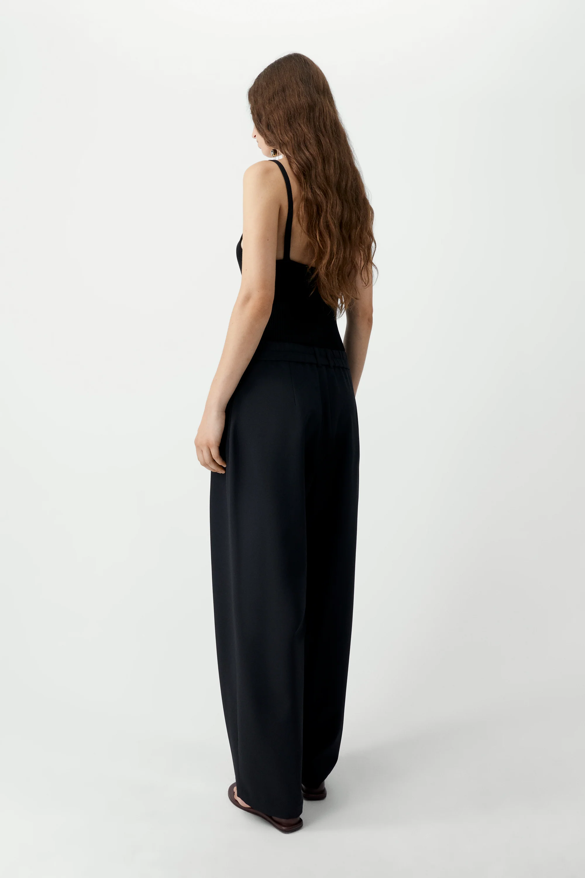 CUT-OUT TOP - Image 3