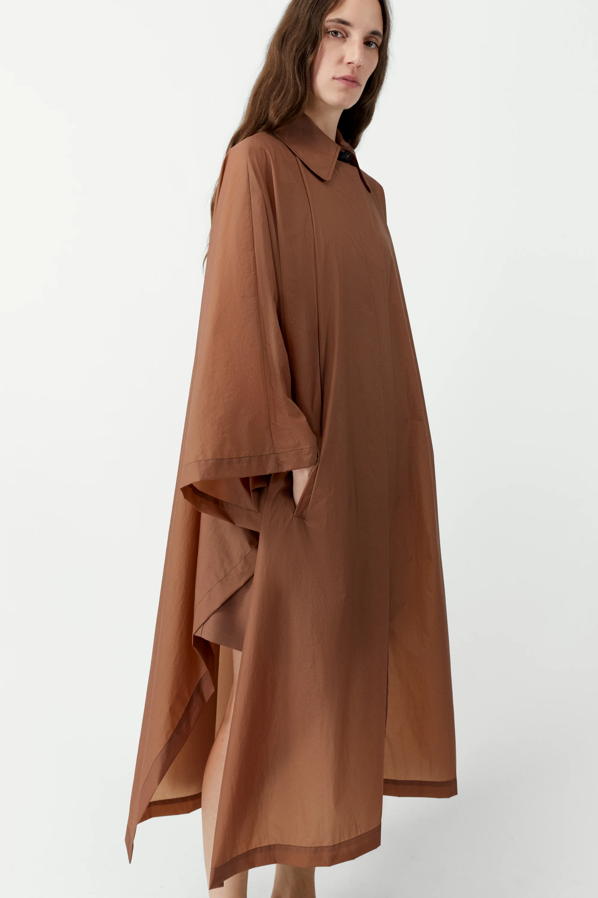 LIGHT-WEIGHT TECHNICAL CAPE - Image 3