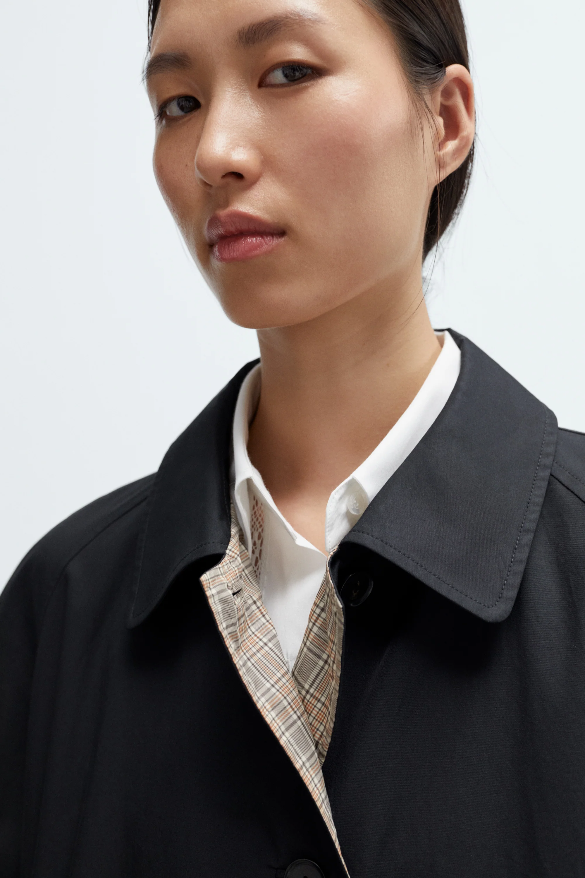 REVERSIBLE TRENCH COAT - Image 4