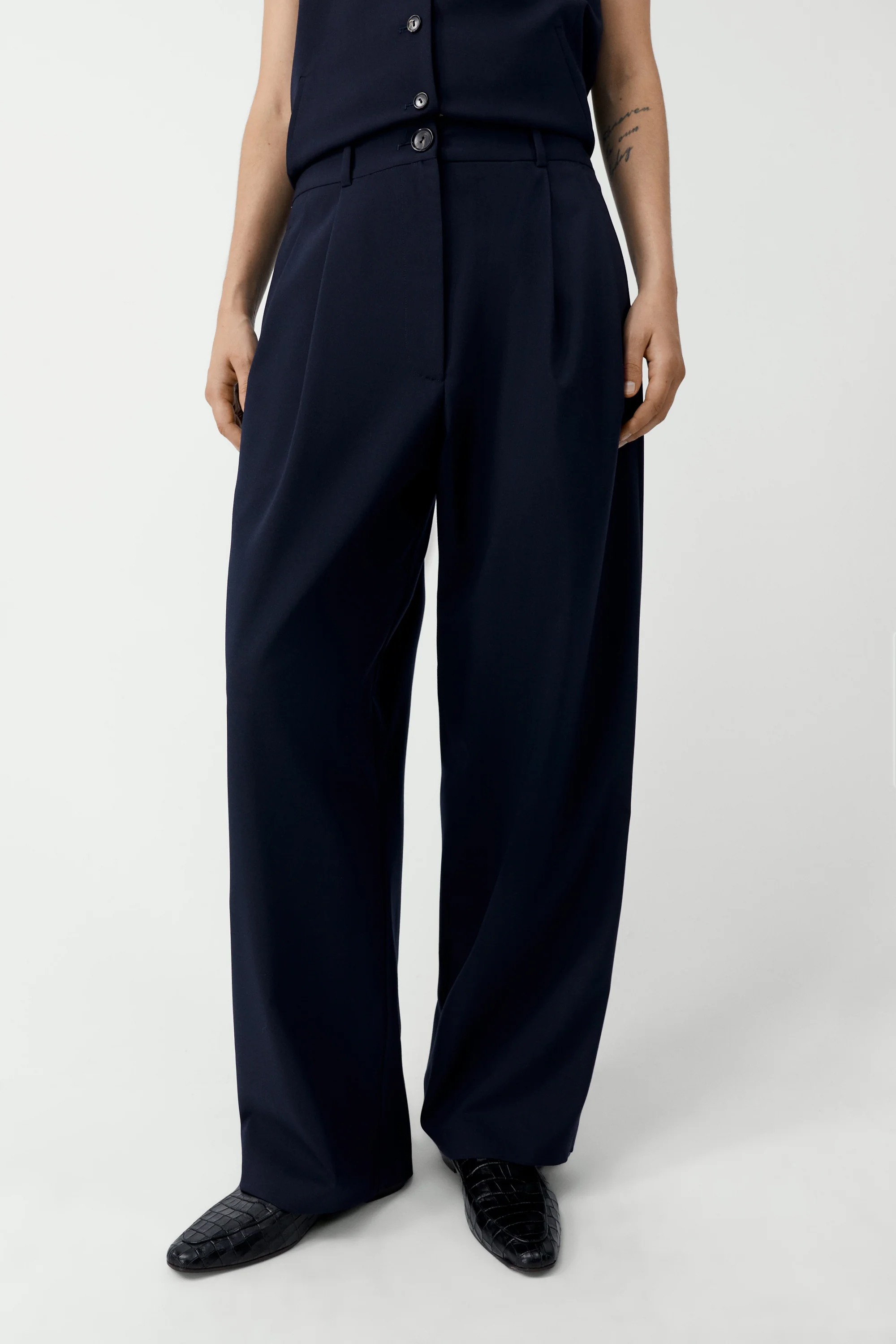TAILORED MASCULINE PANTS - Image 2